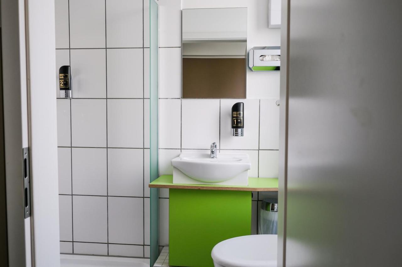 Double Room Private Bathroom