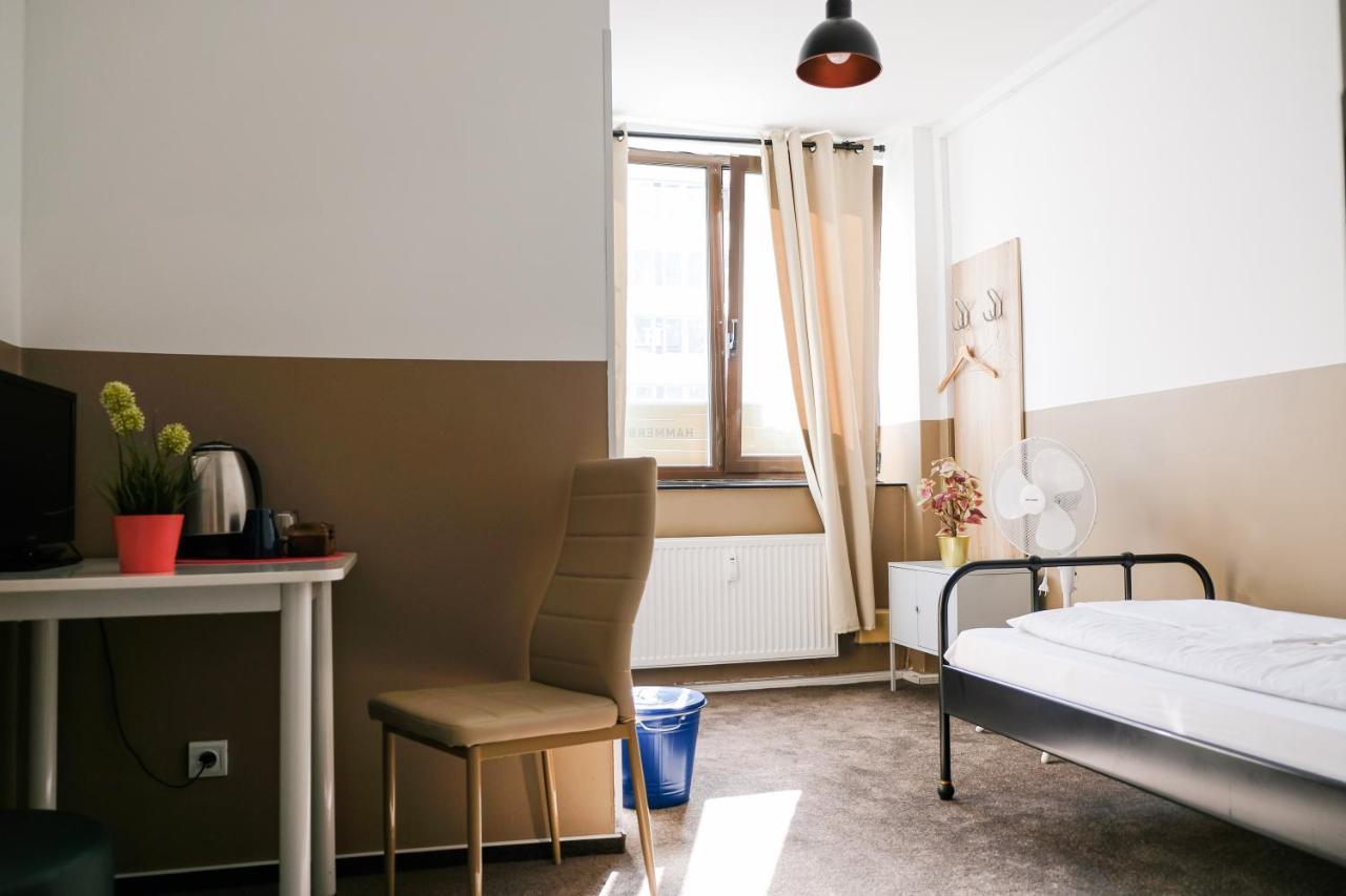 Single Room Bathroom