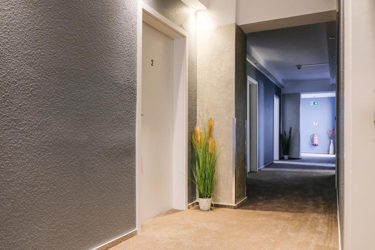 Single Room Bathroom